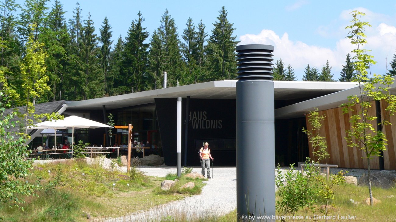 Tierpark Bayerischer Wald Haus zur Wildnis Tierfreigehege